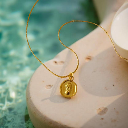 SIRTA NECKLACE | Steel Shells with Zirconia 