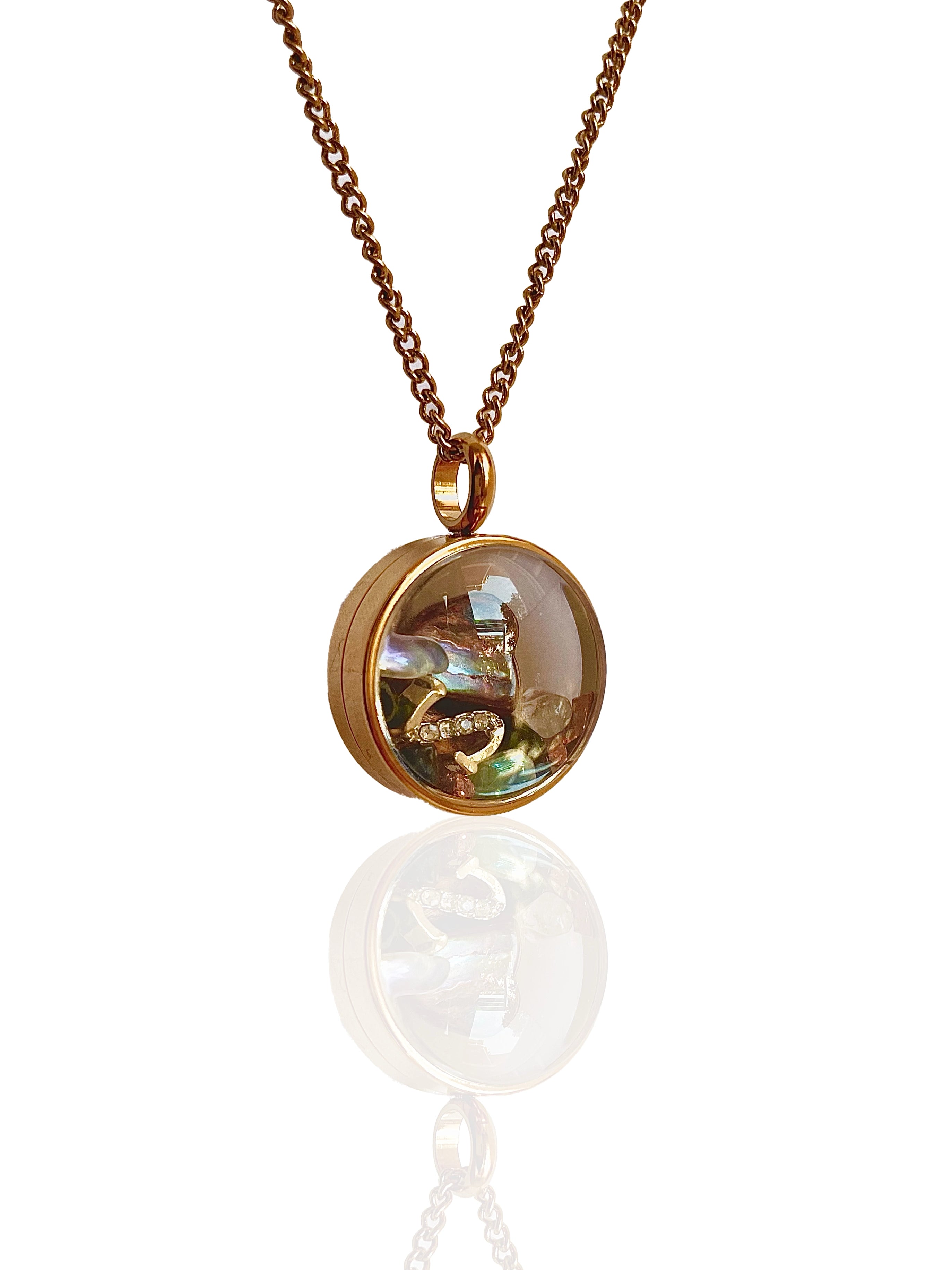 Charm Guard Shelter: amuleto de protección